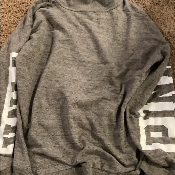 PINK VS Quarterzip - Picture 3 of 3